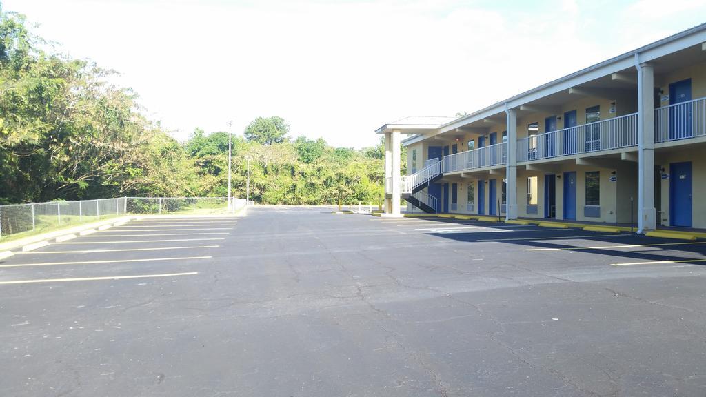 Royal Inn Alachua Extérieur photo