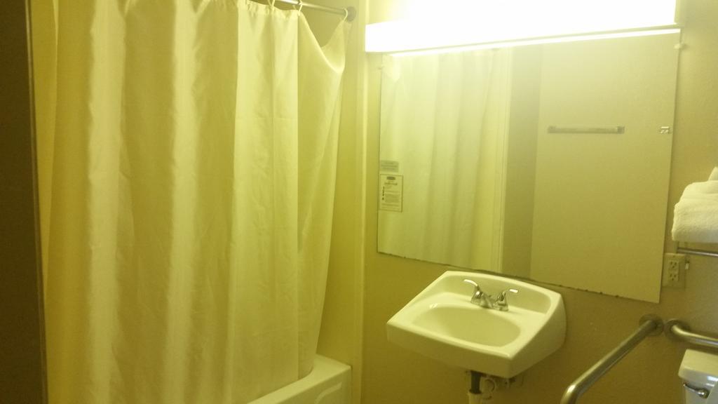 Royal Inn Alachua Chambre photo